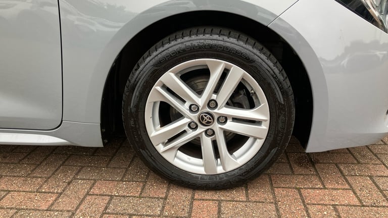 2022 Toyota Corolla 1.8 VVT-i Hybrid Icon 5dr CVT ESTATE PETROL/ELECTRIC Automatic