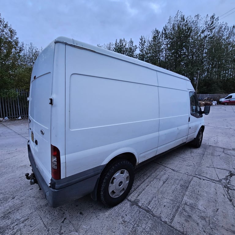 2.4 2010 Transit - Spares or Repairs