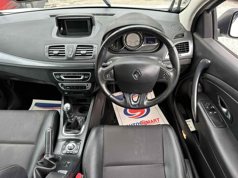 2015 Renault Megane 1.6 VVT Dynamique TomTom 3dr, 12M MOT, TOMTOM SAT NAV, FULL HISTORY, 2x KEY C...