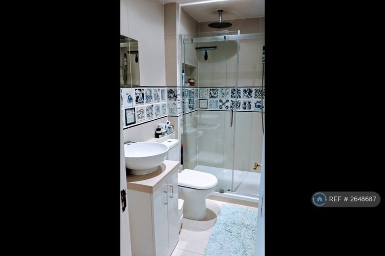 3 bedroom house in Cressingham Road, London, SE13 (3 bed) (#2648687)