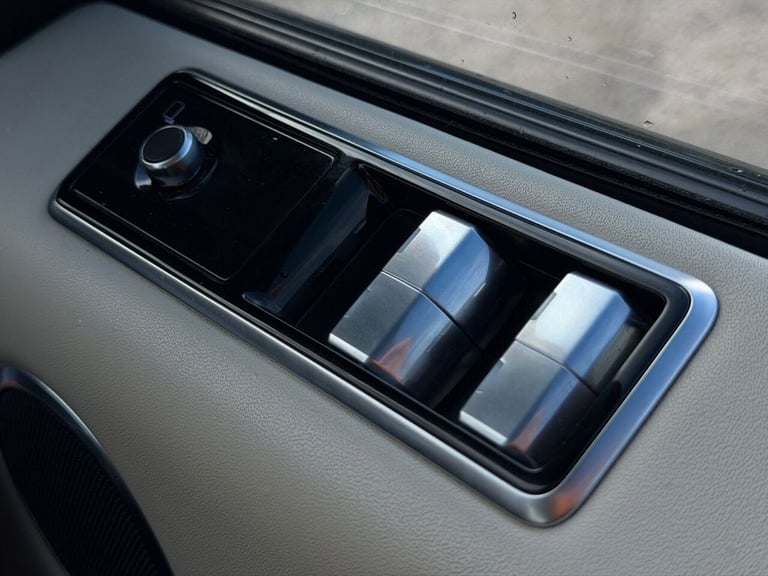2019 Land Rover Range Rover Sport 3.0 SD V6 Autobiography Dynamic SUV 5dr Diesel Auto 4WD Euro 6 ...