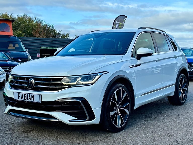 2020 Volkswagen Tiguan 1.5 TSI R-Line DSG **Lovely Example - Automatic**