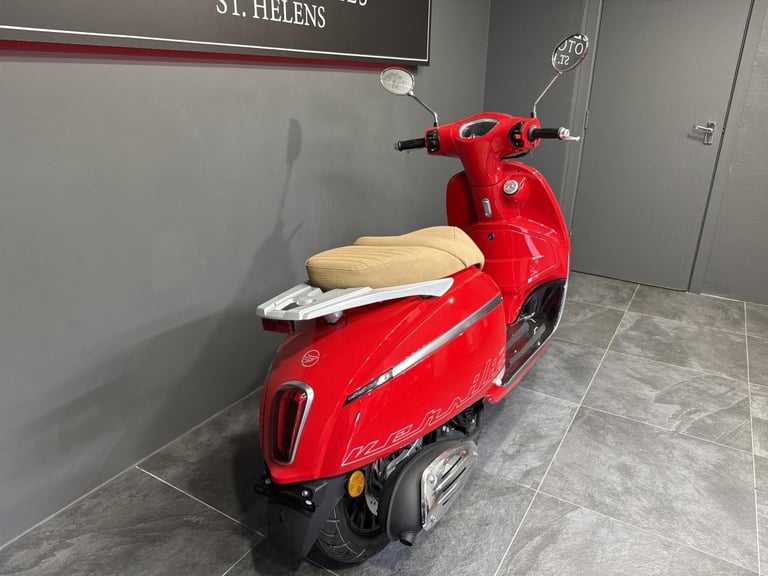 KEEWAY VERSILIA 125 LEARNER LEGAL SCOOTER CBT WITH L PLATES 125CC SCOOTER