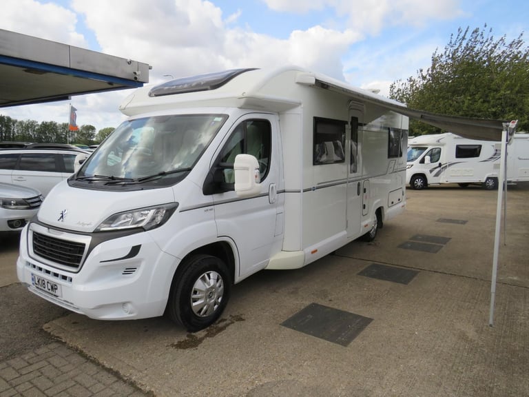 Bailey Autograph Approach 75/2 4 Berth Fixed Bed