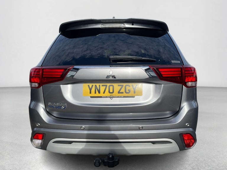 2020 Mitsubishi Outlander 2.4h TwinMotor 13.8kWh Verve CVT 4WD Euro 6 (s/s) 5dr ESTATE Petrol/Ele...