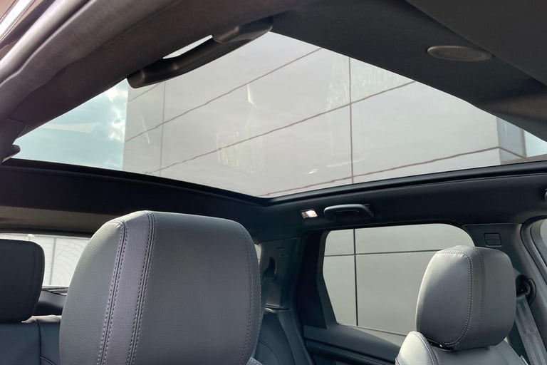 2025 Land Rover Discovery Sport 1.5 P270e 12.17kWh Dynamic SE SUV 5dr Petrol Plug-in Hybrid Auto ...