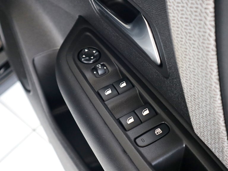 2022 Citroen C4 1.2 Sense Plus Puretech 5DR Hatch Petrol Hatch Petrol Manual