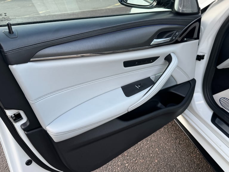 2020 BMW M5 4.4 V8 GPF Saloon 4dr Petrol Steptronic xDrive Euro 6 (s/s) (600 ps) SALOON Petrol Au...