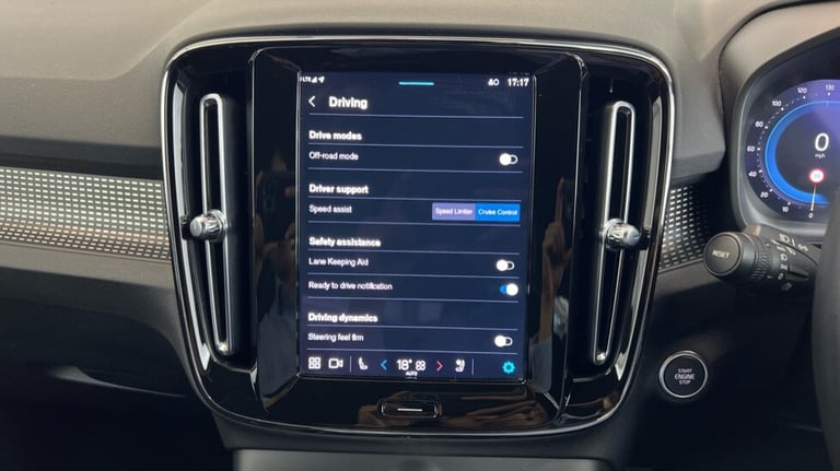 2023 Volvo XC40 Plus, B3 Mild hybrid, Petrol, Dark (360 Parking Camera, Apple Car Play) Estate Pe...