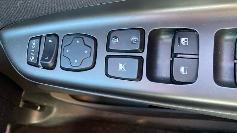 2022 Hyundai KONA 1.6 GDi Hybrid Premium 5dr DCT HATCHBACK PETROL/ELECTRIC Automatic