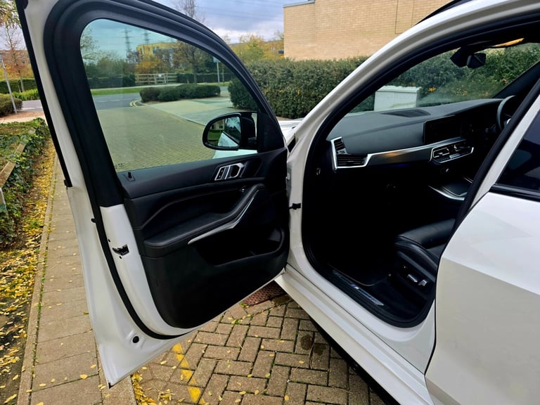 2020 BMW X5 xDrive30d MHT M Sport 5dr Auto 7 SEATER SUV HPI CLEAR 28K MILES ESTATE Diesel Automatic