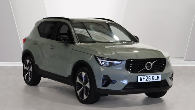 image for 2025 Volvo XC40 B4 (P) Plus Dark (Rear Camera, Heated Seats, Apple CarPlay, BLIS) ESTATE Petrol/E...