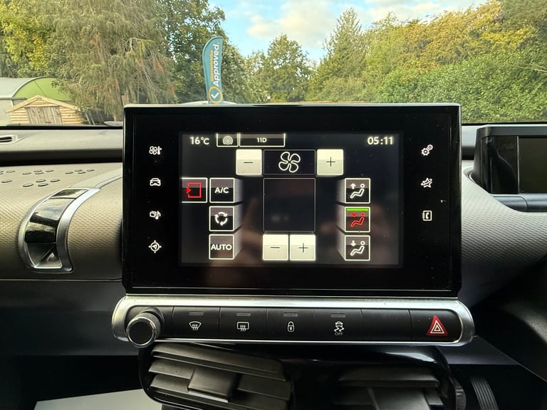 2015 Citroen C4 Cactus 1.2 PureTech Flair Hatchback 5dr Petrol Manual Euro 6