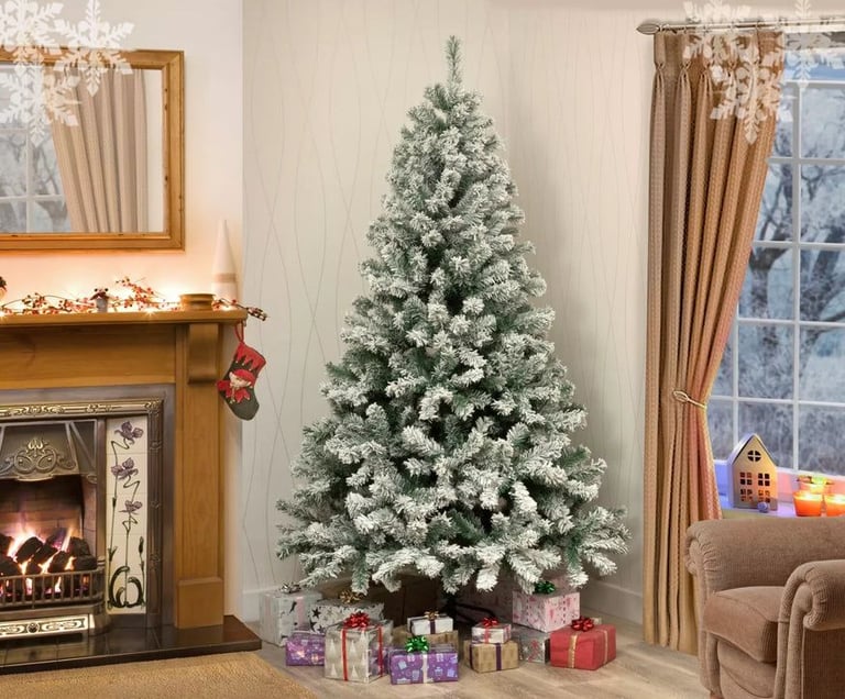 Christmas Tree (boxed) 6ft unopened due to bereavement 