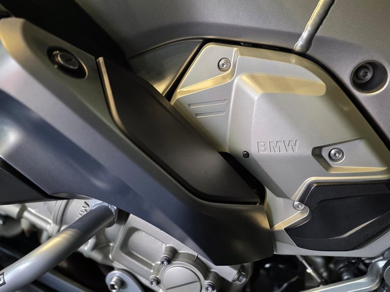 2017 BMW K1600 GTL WITH EXTRA'S 