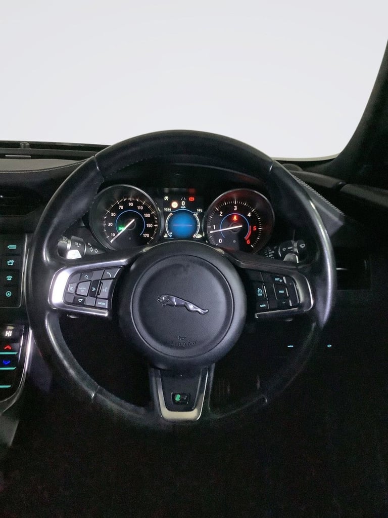 2018 Jaguar XF 2.0d [180] R-Sport 4dr Auto SALOON DIESEL Automatic