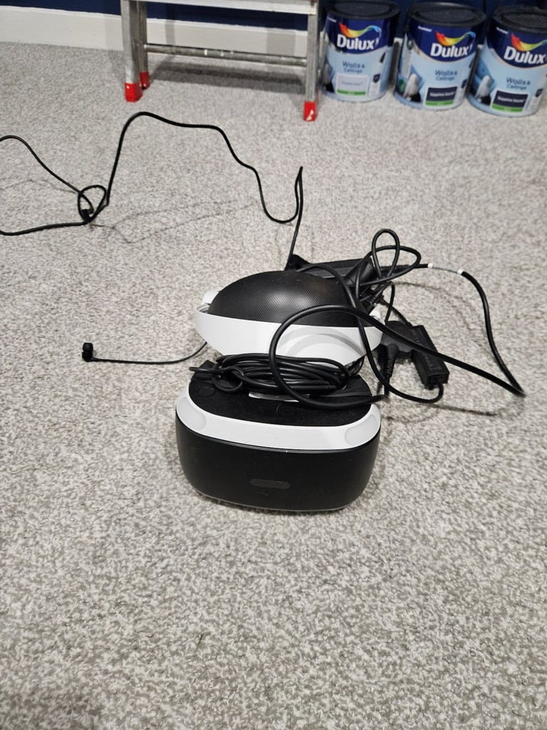 image for Sony playstation 4 VR headset 