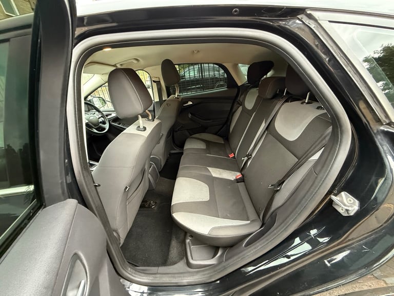 2014 Ford Focus 1.0 EcoBoost Zetec 5dr HATCHBACK Petrol Manual