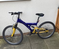 Mountain bike £40 