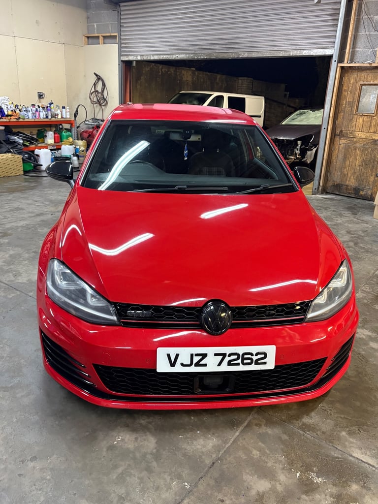 Volkswagen, GOLF, Hatchback, 2014, Manual, 1968 (cc), 3 doors