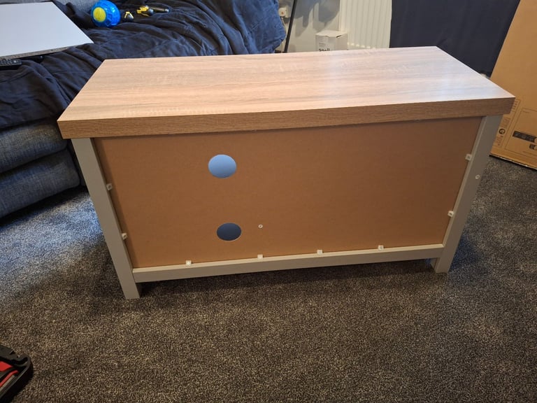 Tv unit 