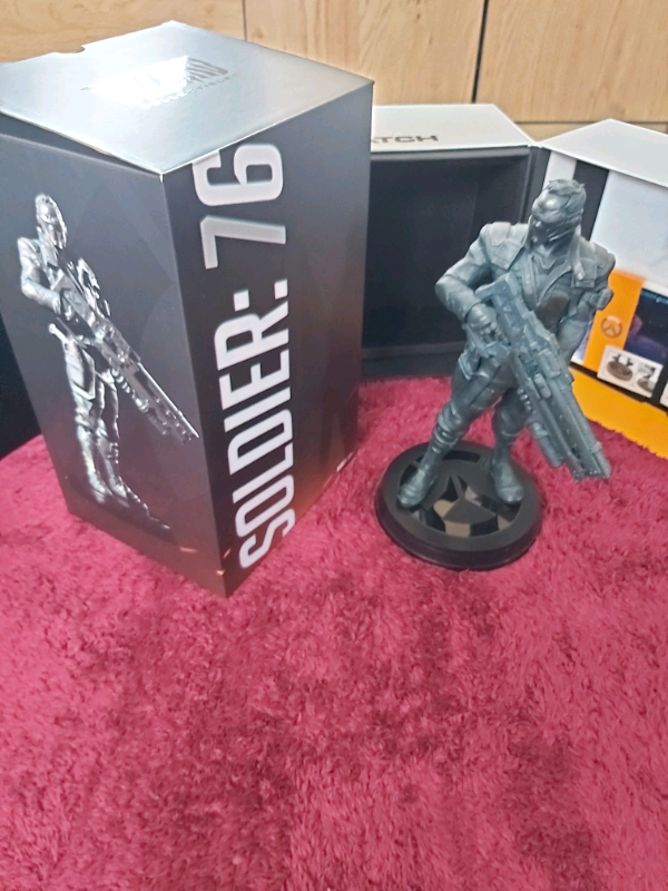 Overwatch Collectors Edition - Soldier 76 Statue