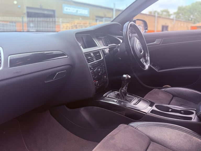 Audi, A4, Saloon, 2010, Manual, 1968 (cc), 4 doors