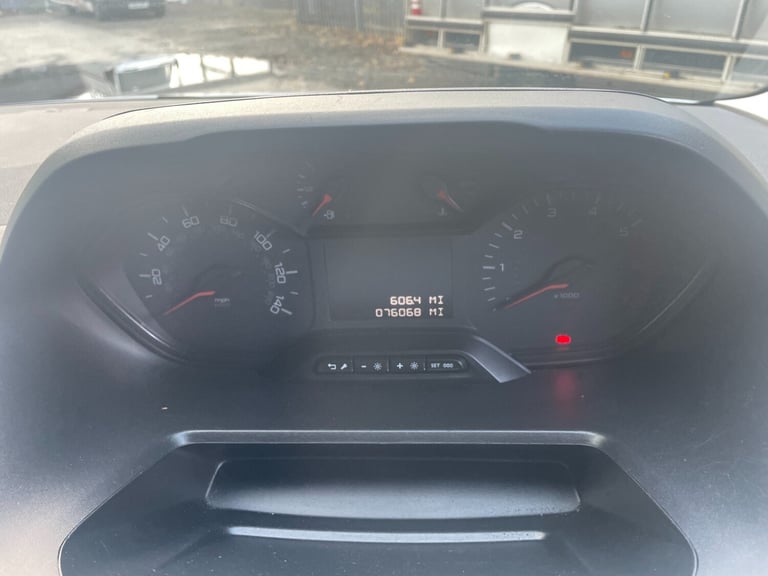 2020 Peugeot Partner 1000 1.5 BlueHDi 100 Professional Van PANEL VAN Diesel Manual