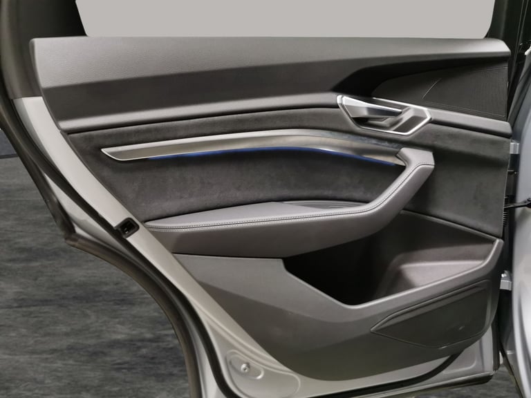 2022 Audi e-tron 55 S line Sportback 5dr Electric Auto quattro 95kWh (11kW Charger) (408 ps) Suv ...