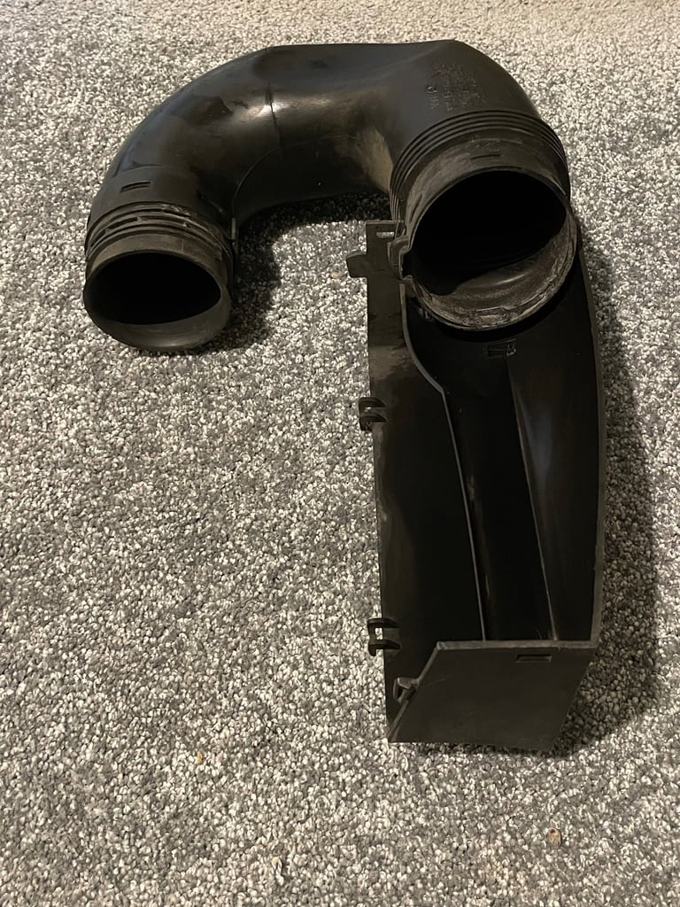 Seat/Audi/VW Air Intake Pipe 1K012961880