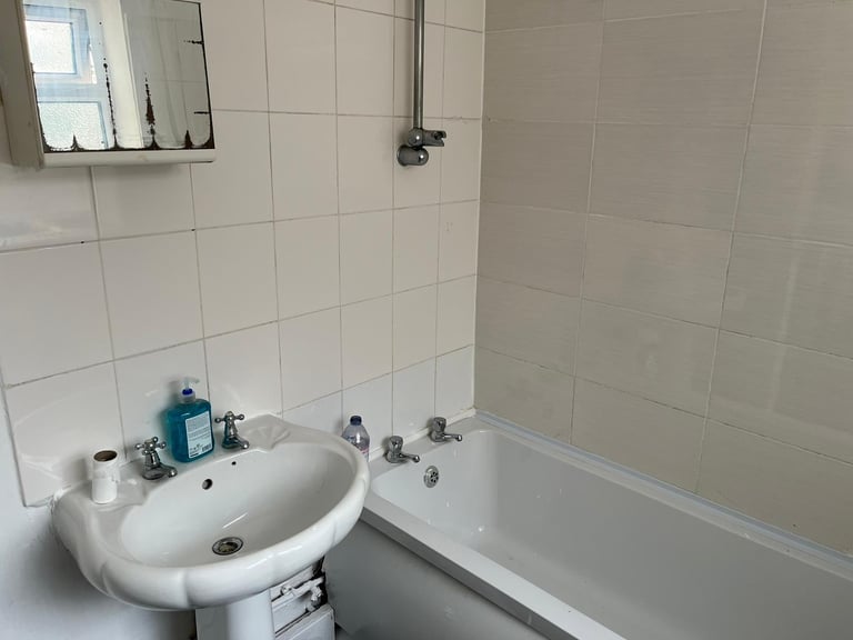 Rooms Availabe to Rent on Junction Road, Handsworth. 24hr Move In. Supported Accommodation