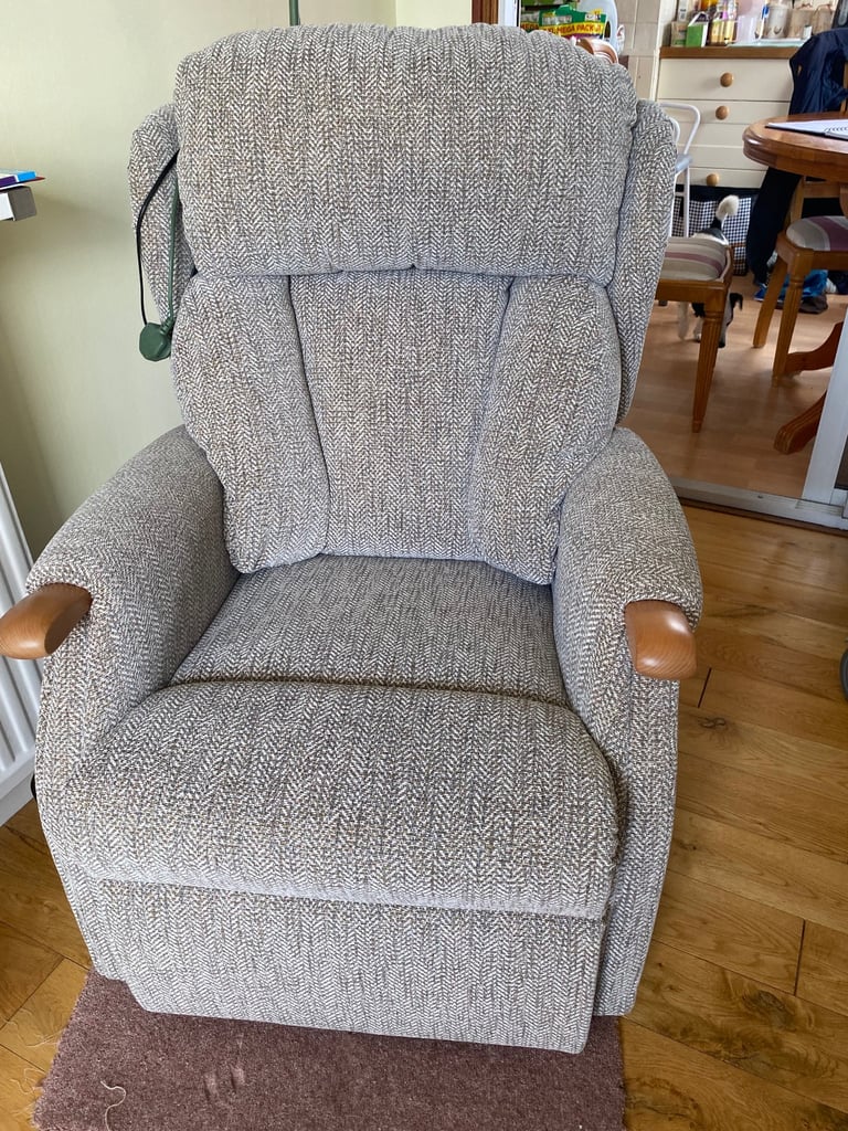 New & unused Reclining /tilt chair