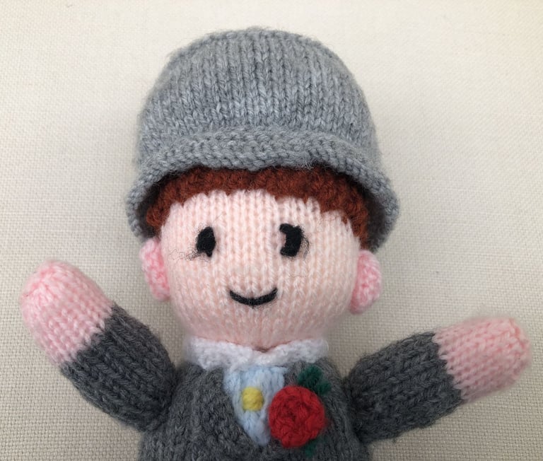 Vintage knitted dolls ONO