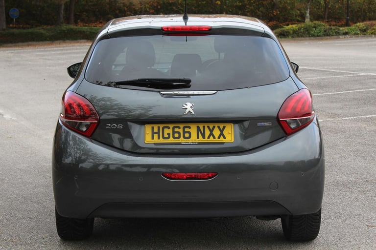 2017 Peugeot 208 1.2 208 Allure 5dr Hatchback Petrol Manual