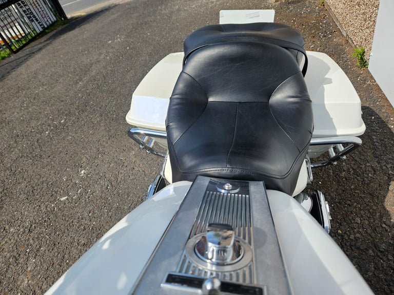 Harley-Davidson FLHR 1450 road king stunning looking 