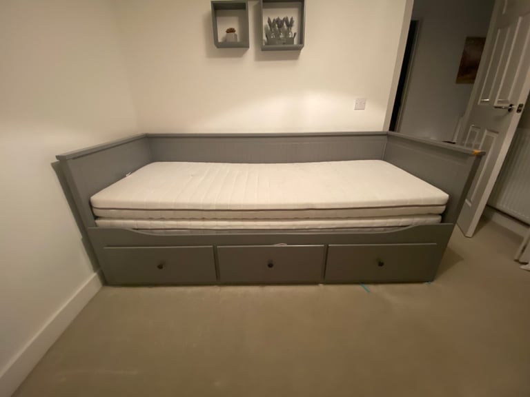 Second-Hand Double Beds & Bed Frames for Sale in Perth and Kinross | Gumtree