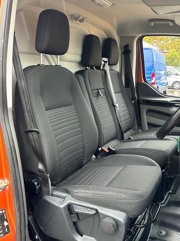  Ford Transit Custom 2.0 300 EcoBlue Limited L1 H1 Euro 6 (s/s) 5dr Diesel Manual