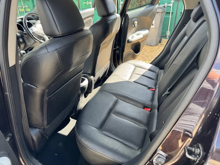 Nissan, JUKE, Hatchback, 2012, 1 OWNER LEATHER SAT-NAV  FSH Manual, 1461 (cc), 5 doors