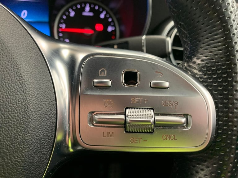 2020 Mercedes-Benz GLC 2.0 GLC220d AMG Line SUV 5dr Diesel G-Tronic+ 4MATIC Euro 6 (s/s) (194 ps)...