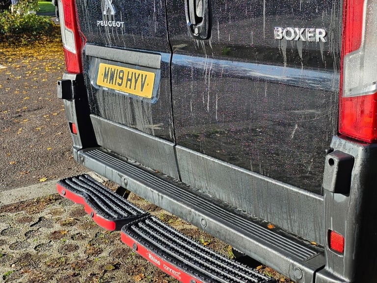 2019 Peugeot Boxer 2.0 BlueHDi 335 Professional Panel Van 5dr Diesel Manual L2 H2 Euro 6 (130  PA...