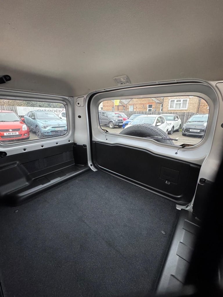  Suzuki Jimny 1.5 ALLGRIP Commercial 4WD Petrol