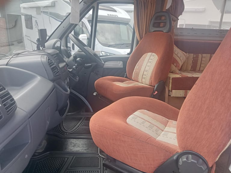 AUTOCRUISE VISTA (STUMPY) 2 BERTH 