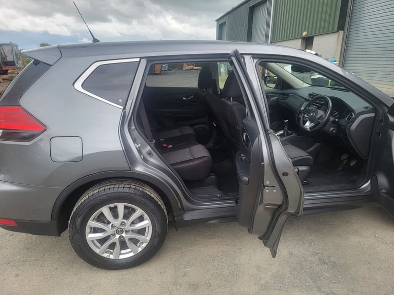 Nissan, X-TRAIL, Estate, 2018, Manual, 1598 (cc), 5 doors