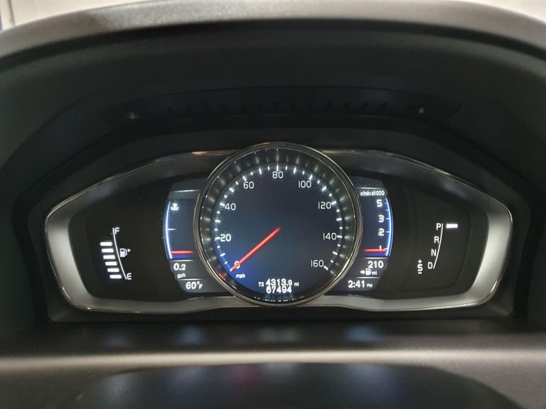 2016 Volvo XC60 2.4 D4 R-Design Lux Nav Auto AWD Euro 6 (s/s) 5dr ESTATE Diesel Automatic