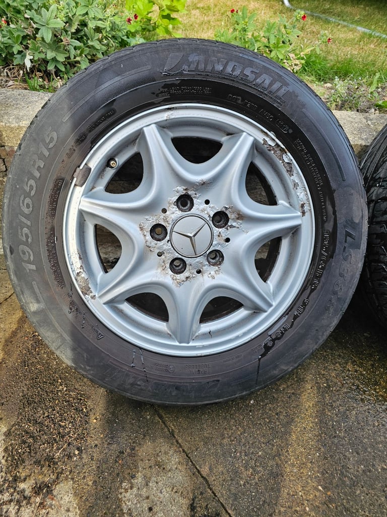 Mercedes c-class alloy wheels x4 with good tyres