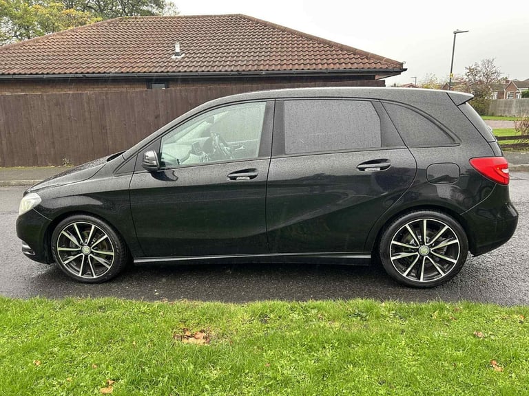 Mercedes-Benz, B CLASS, MPV, 2014, Manual, 1461 (cc), 5 doors