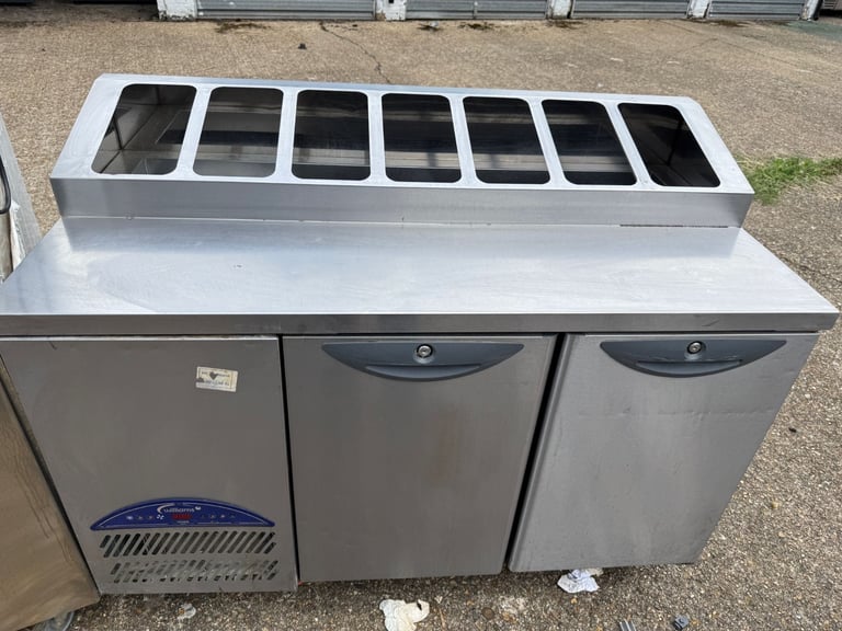 Commercial pizza fridge cafe shop restaurant Williams foster cafe shop restaurant 