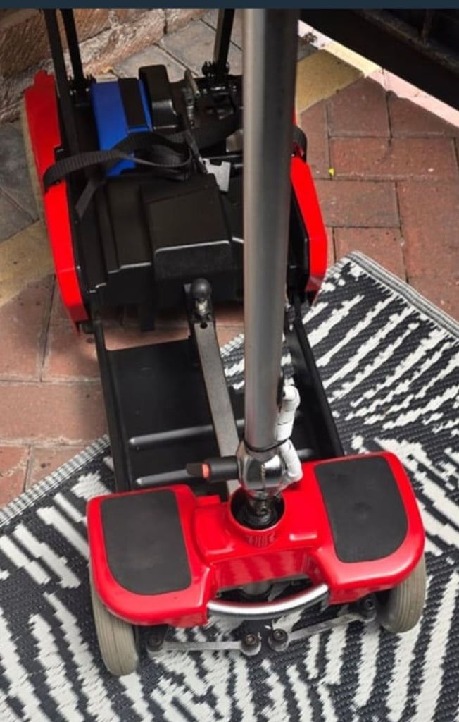 Selling to to Terminalillness. . CareCo Scootcase. Just Serviced. 16St. 10mls R. Airline Friendly 