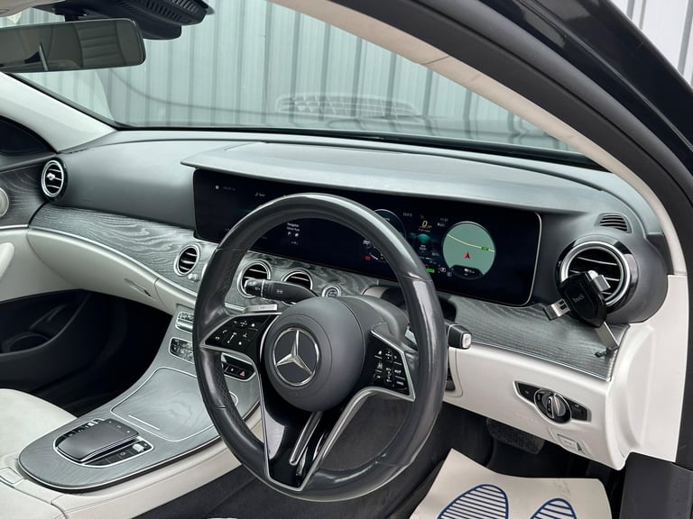 2021 Mercedes-Benz E Class 2.0 E300de 13.5kWh AMG Line Night Edition (Premium Plus) G-Tronic+ Eur...