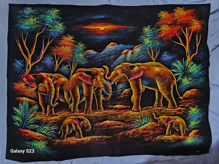 image for Thai elephant painting on fabric aprox 100 cm z 80 cm